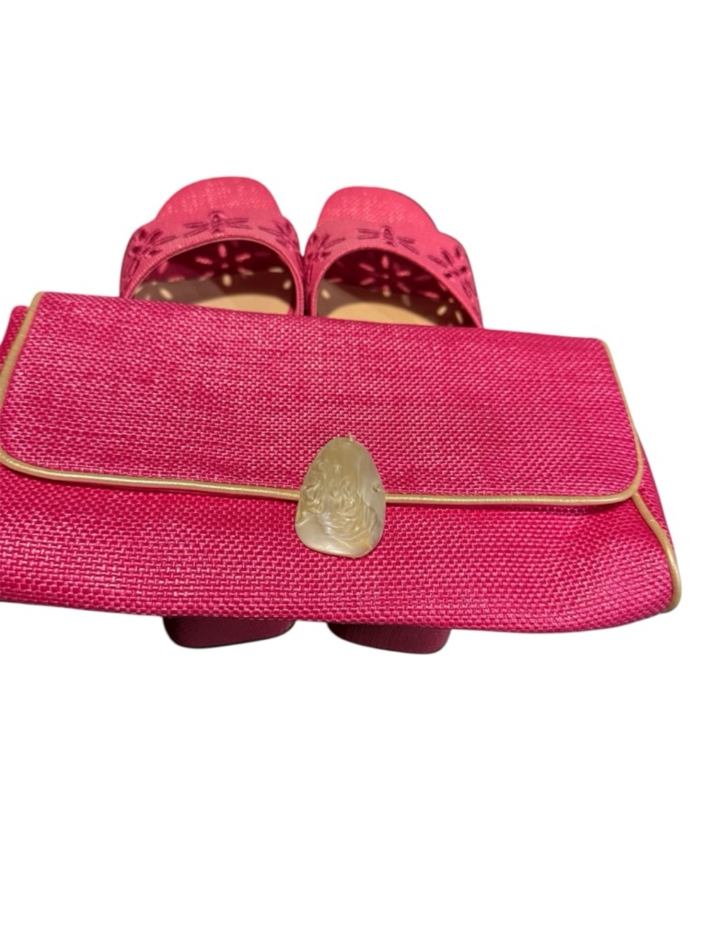 Nine West pink shoes and Hot Pink Straw Clutch with Gold Trim; size 8; like new